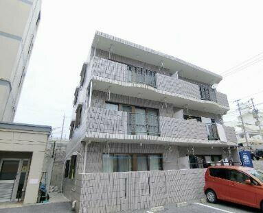 沖縄県那覇市字国場 賃貸マンション