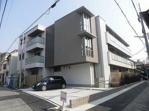 兵庫県神戸市兵庫区上三条町 賃貸マンション