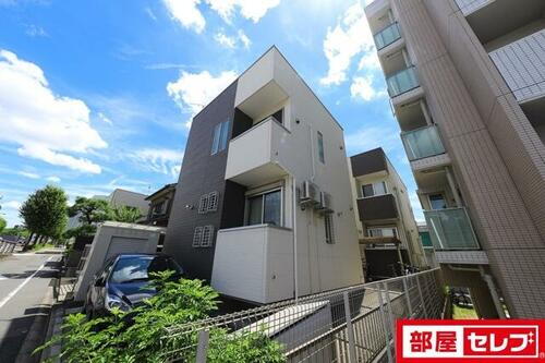 エステート西高蔵 2階建