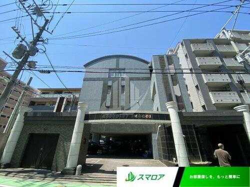 福岡県福岡市中央区薬院４丁目 4階建
