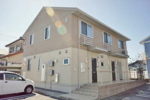 愛知県豊橋市三ツ相町 賃貸アパート