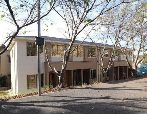 岡山県岡山市北区横井上  2階建