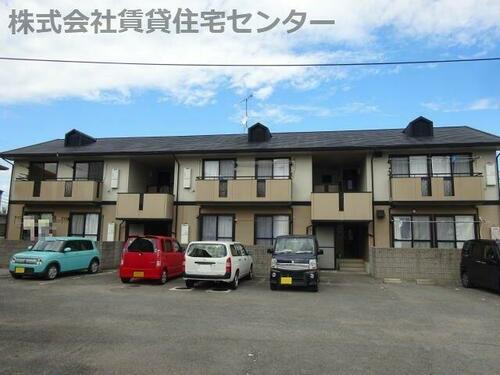 ガーデン・シャトレｉ　ファミリー棟 2階建