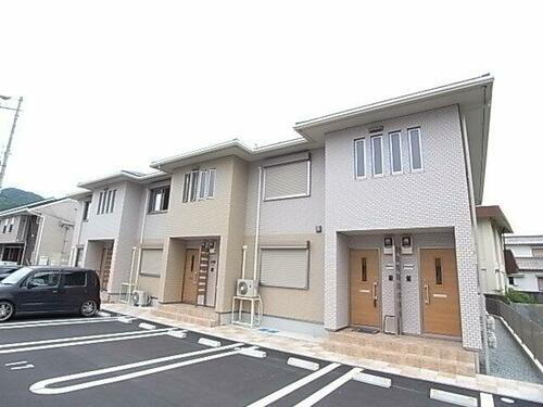 兵庫県姫路市勝原区丁 2階建 築8年7ヶ月