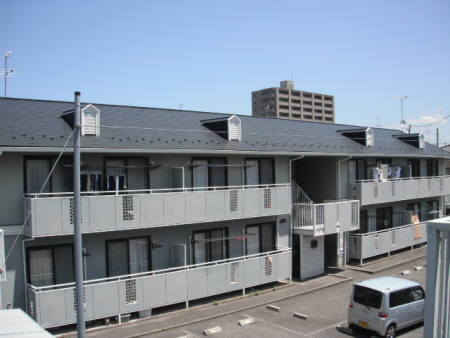 メゾン・鶴見　Ⅰ 2階建