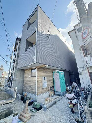 大阪府大阪市此花区酉島２丁目 3階建 築1年未満