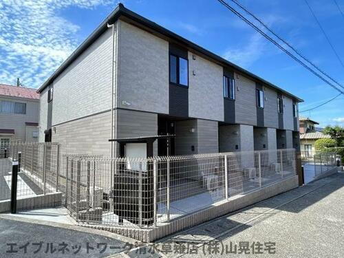 静岡県静岡市清水区草薙杉道２丁目 2階建 