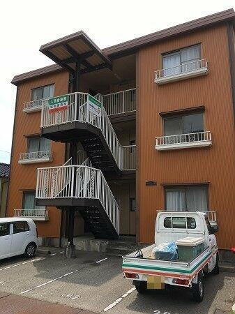 ヴァンベール西金沢