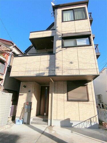 西蒲田４丁目戸建 3階建