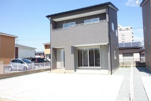 群馬県太田市藤阿久町 賃貸一戸建て