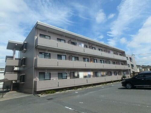 岡山県岡山市北区西長瀬 築31年5ヶ月 3階建