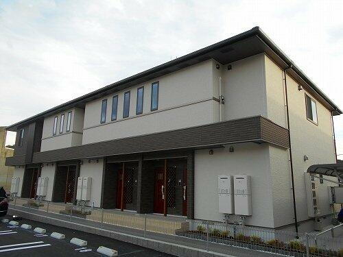 兵庫県姫路市四郷町東阿保 築7年2ヶ月 2階建