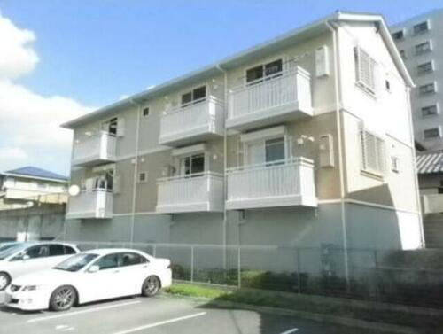 兵庫県三田市上井沢 築18年10ヶ月 2階建