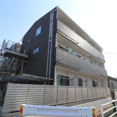 岡山県岡山市北区中仙道２丁目 3階建 築8年5ヶ月