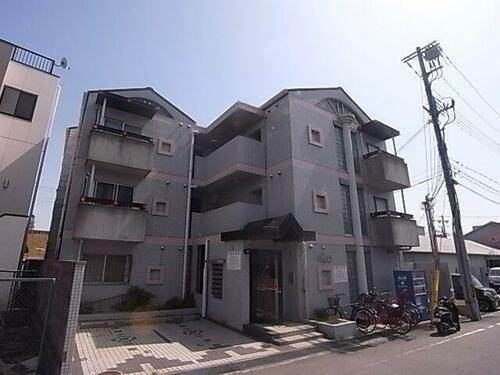 ベルトピア西宮Ⅰ 3階建