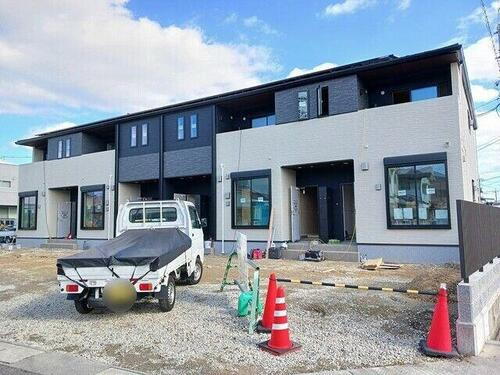 岡山県岡山市中区八幡 2階建 