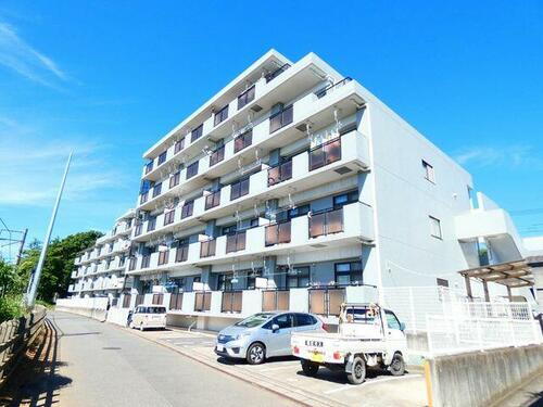 千葉県松戸市常盤平１丁目 賃貸マンション