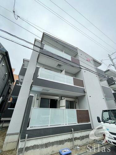 大阪府大阪市東淀川区北江口４丁目 築1年7ヶ月 3階建