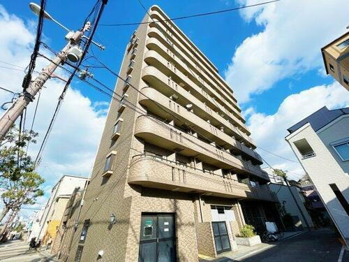 クラウンハイム夕陽丘 10階建