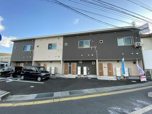 岡山県岡山市中区原尾島 築6年10ヶ月 2階建