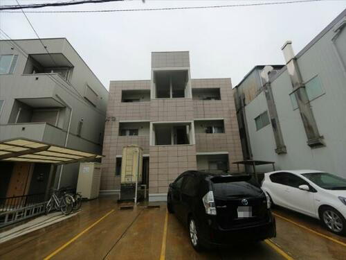 愛知県名古屋市東区新出来１丁目 賃貸アパート