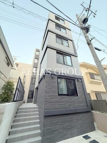 Ｎｉｓｈｉ－Ｎｉｐｐｏｒｉ　Ｔｅｒｒａｃｅ