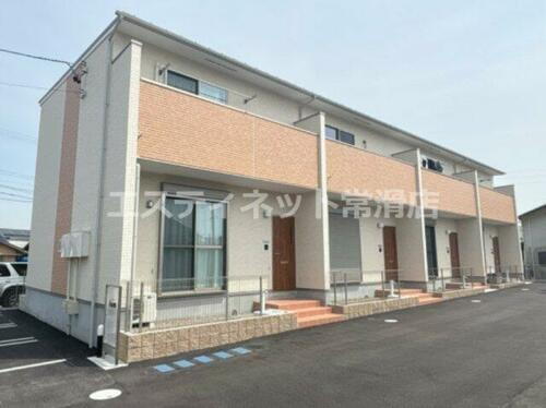 愛知県常滑市蒲池町５丁目 テラスハウス