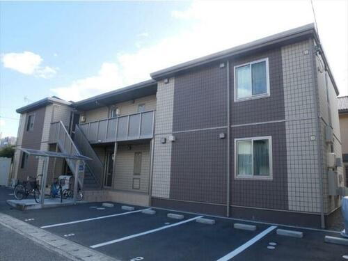 岡山県岡山市南区福富西１丁目 築10年2ヶ月 2階建