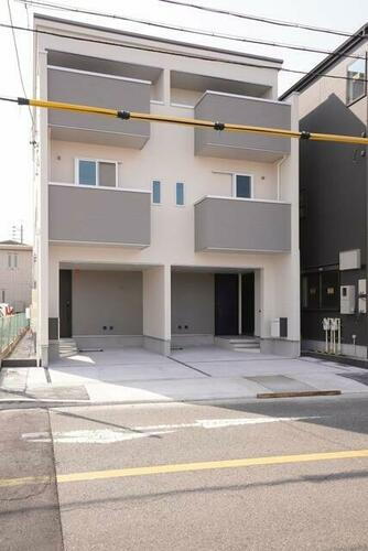 愛知県名古屋市北区元志賀町２丁目 テラスハウス