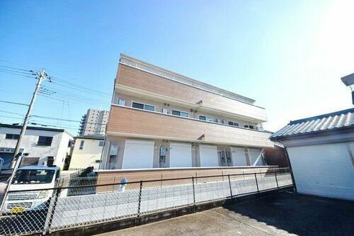 埼玉県春日部市粕壁東２丁目 築6年2ヶ月 3階建