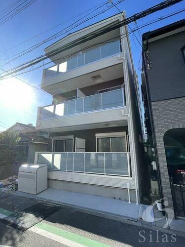 大阪府大阪市城東区諏訪１丁目 築3年1ヶ月 3階建