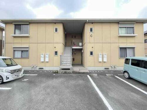 熊本県宇土市北段原町 2階建