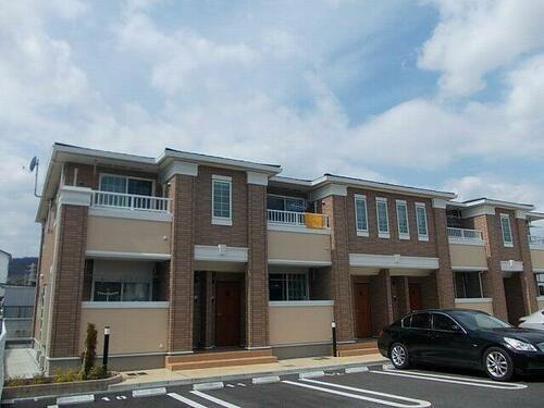 兵庫県姫路市土山４丁目 築13年4ヶ月 2階建