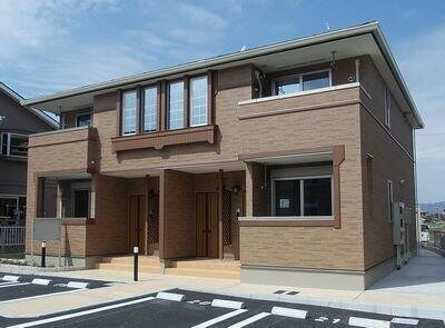 兵庫県姫路市四郷町東阿保 築11年10ヶ月 2階建