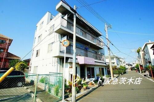 山崎第６マンション 4階建