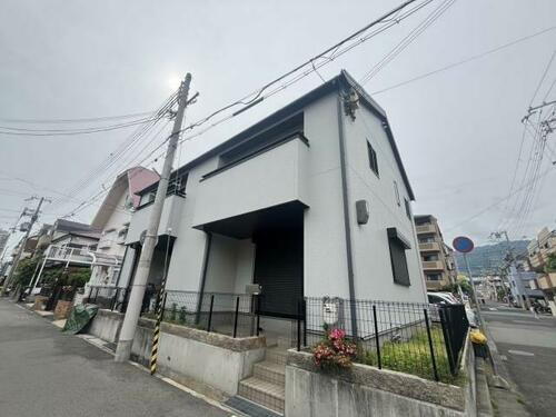 兵庫県神戸市灘区中郷町２丁目 築22年10ヶ月 2階建