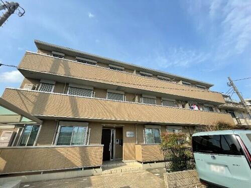 ローズガーデンパレス 3階建