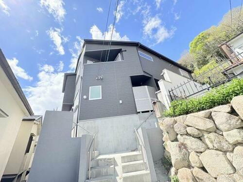兵庫県神戸市東灘区本山北町６丁目 2階建 