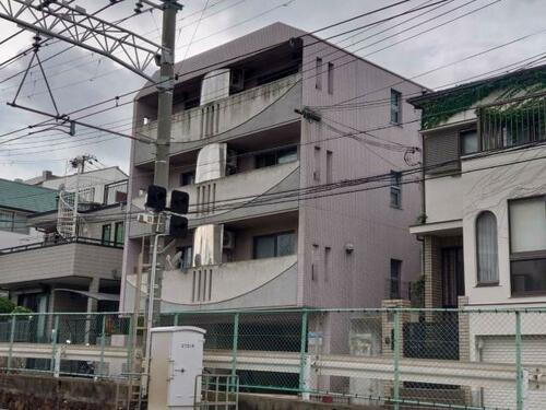 兵庫県神戸市灘区宮山町１丁目 4階建 築32年12ヶ月