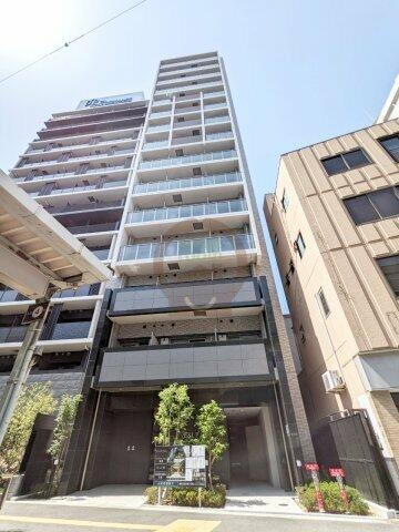 大阪府大阪市西区九条２丁目 15階建