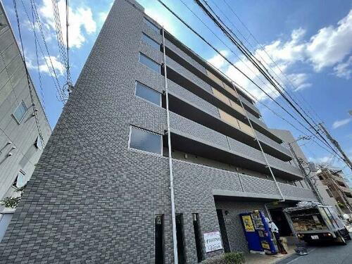 大阪府池田市石橋２丁目 6階建