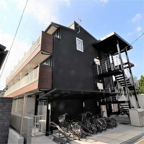 岡山県岡山市中区浜１丁目 築7年11ヶ月 3階建