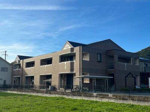 兵庫県姫路市書写 築15年5ヶ月 2階建