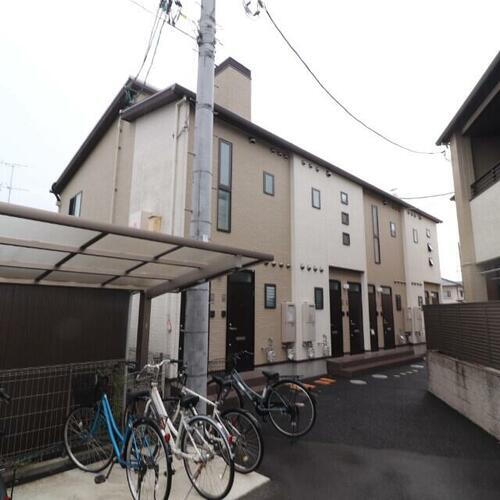 岡山県岡山市中区長岡 2階建 築8年5ヶ月