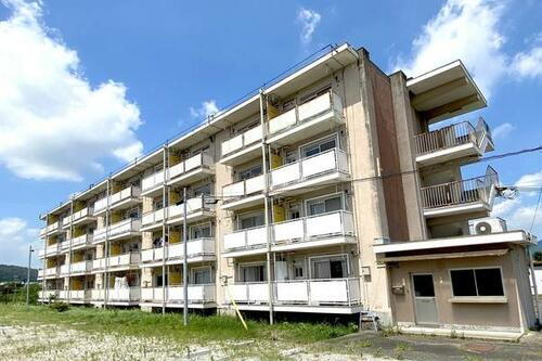 ビレッジハウス中富１号棟 4階建