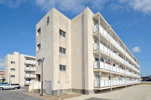 ビレッジハウス上木戸１号棟 4階建