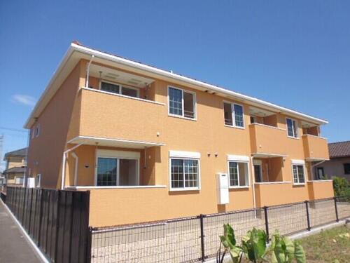 三重県三重郡川越町大字南福崎 賃貸アパート