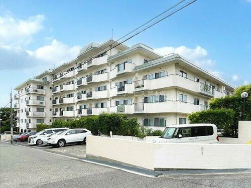 岡本センチュリーマンション 6階建