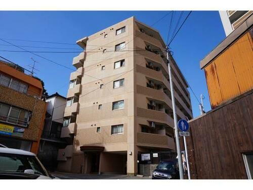 ヴェルシャトレー 7階建