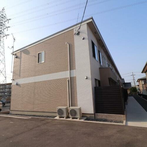 岡山県岡山市南区当新田 2階建 築1年10ヶ月